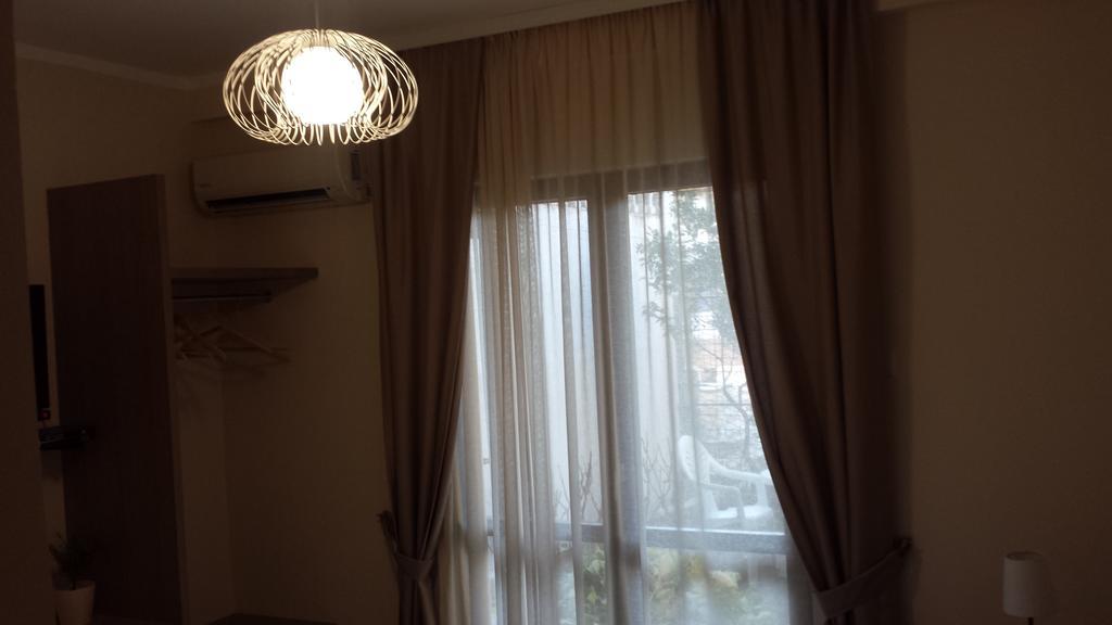 Apartments Fortunella Μπούντβα Δωμάτιο φωτογραφία
