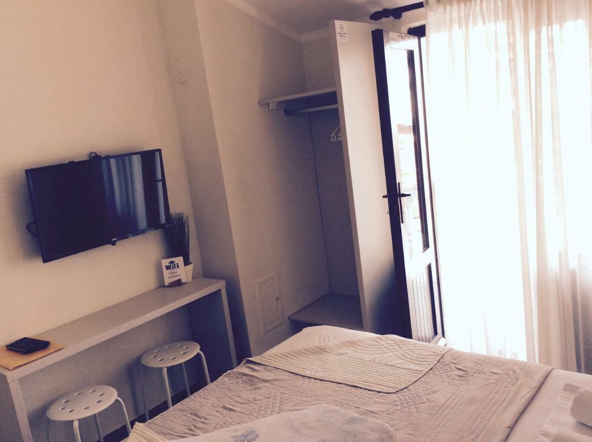 Apartments Fortunella Μπούντβα Δωμάτιο φωτογραφία
